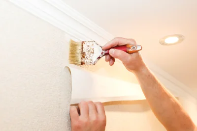Pose de papier peint à Sementron — revêtements muraux et toiles de verre